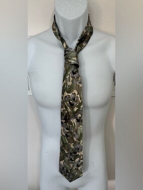 JERRY GARCIA Snake Garden Ltd Edition Collection 46 Tie 100% Silk One Size (O/S)